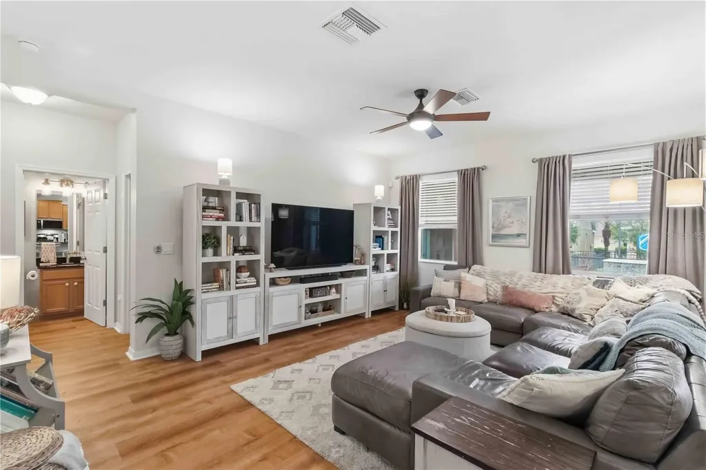 5113 Sanderling Ridge Drive Lithia FL 33547