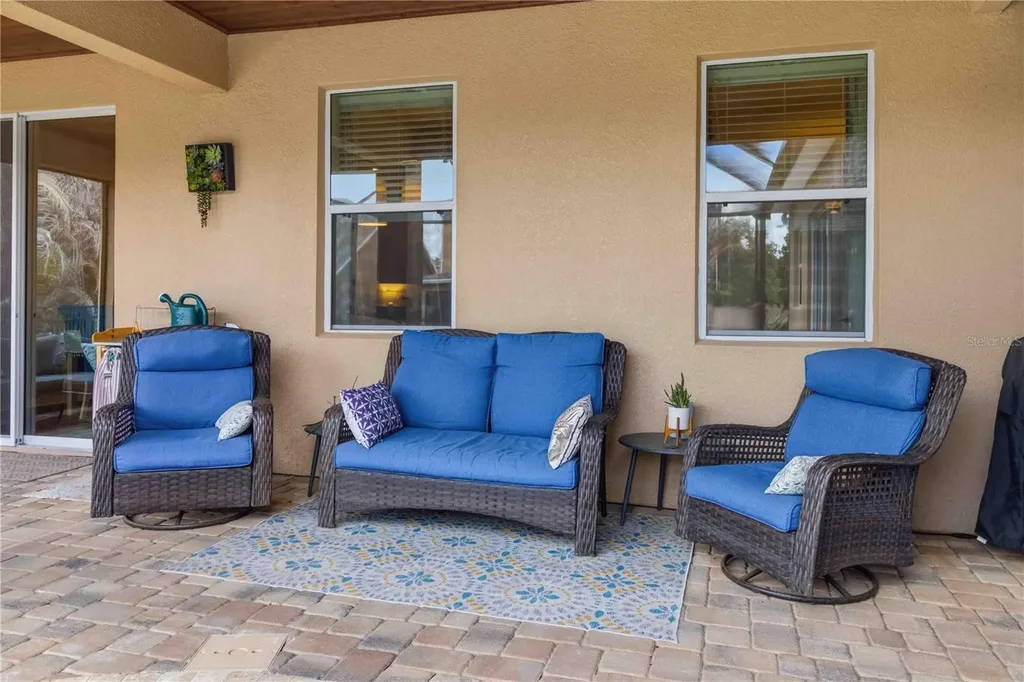 5113 Sanderling Ridge Drive Lithia FL 33547