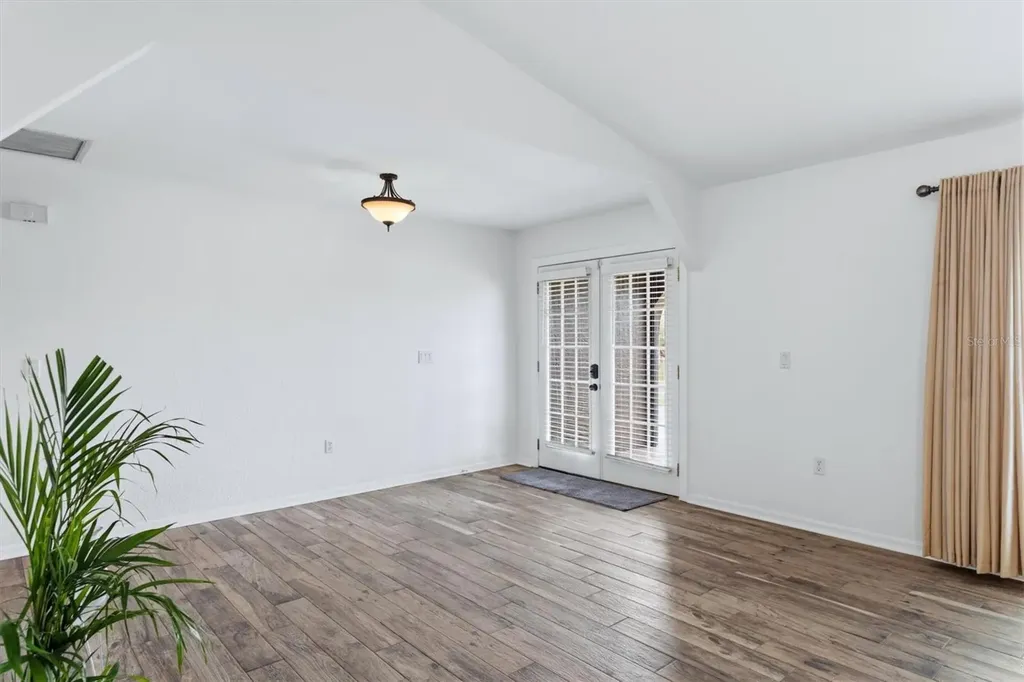 1434 Roosevelt Drive Venice FL 34293