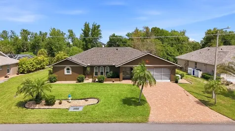 1434 Roosevelt Drive Venice FL 34293