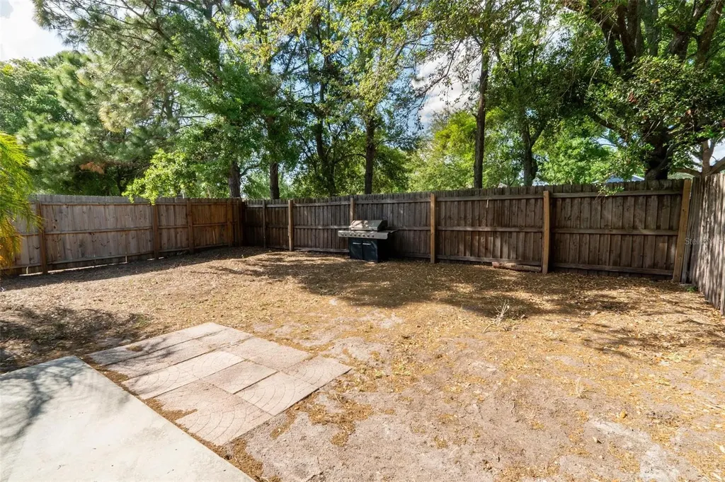 7457 Oxford Garden Circle Apollo Beach FL 33572