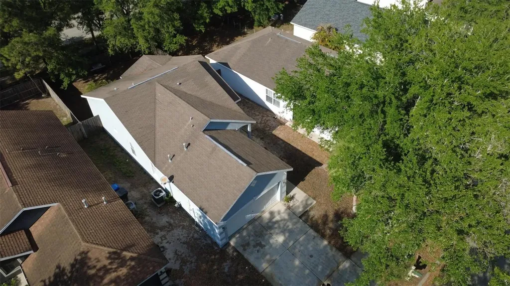7457 Oxford Garden Circle Apollo Beach FL 33572