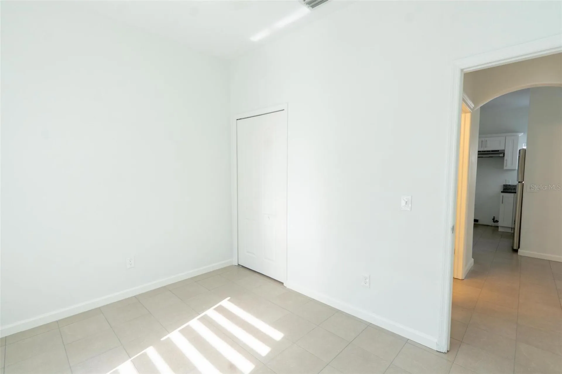 7457 Oxford Garden Circle Apollo Beach FL 33572