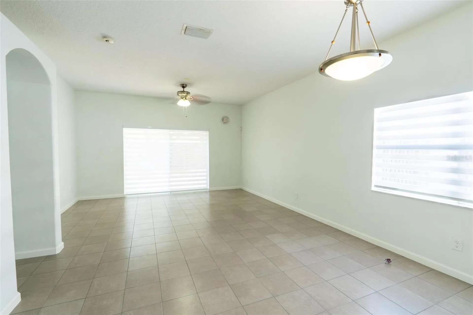 7457 Oxford Garden Circle Apollo Beach FL 33572