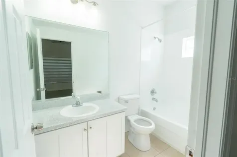 7457 Oxford Garden Circle Apollo Beach FL 33572
