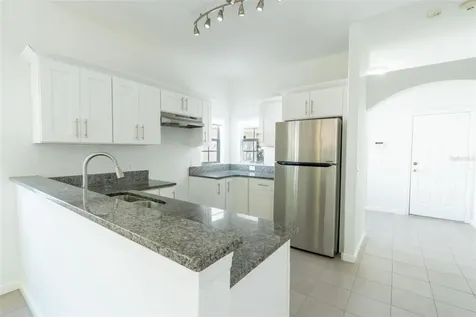 7457 Oxford Garden Circle Apollo Beach FL 33572