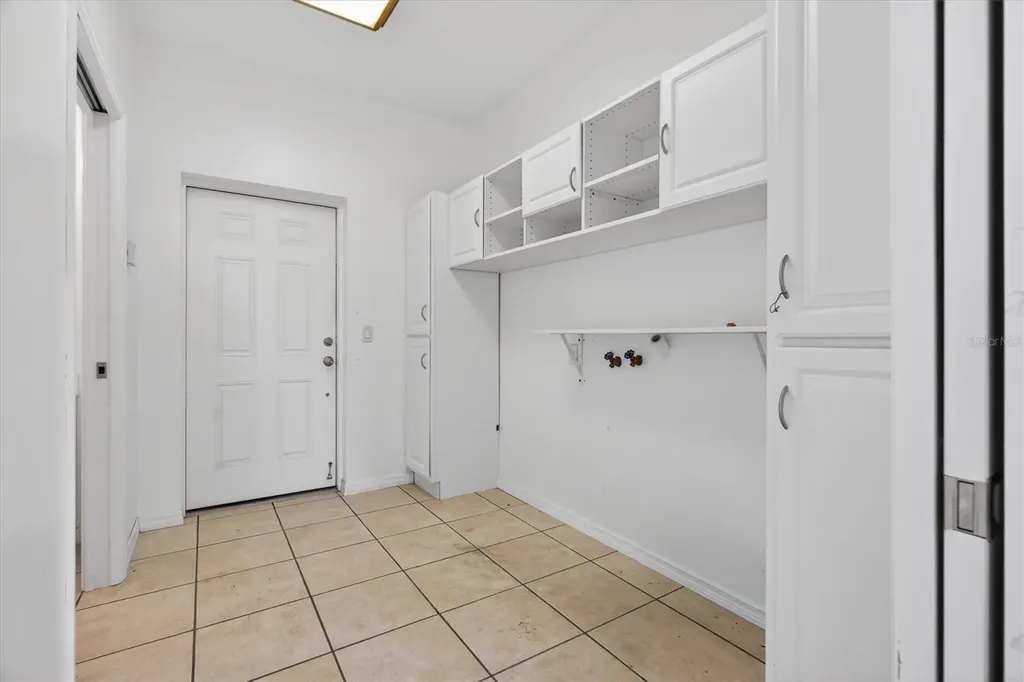 38327 Hamrich Drive Dade City FL 33525