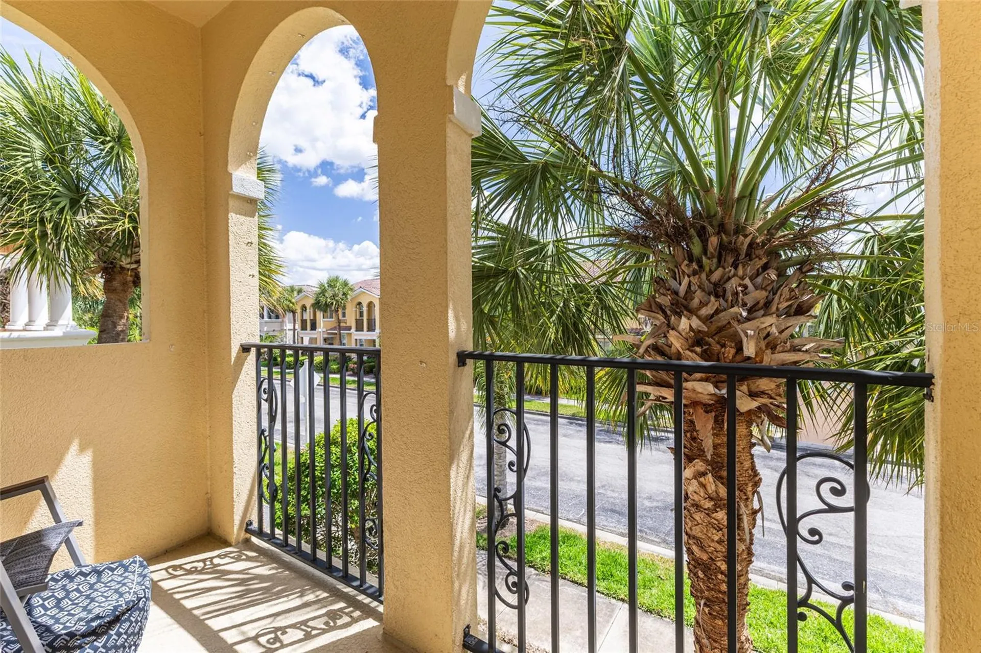 1564 Napoli Drive W Sarasota FL 34232