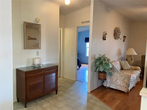 701 Riverview Circle North Port FL 34287