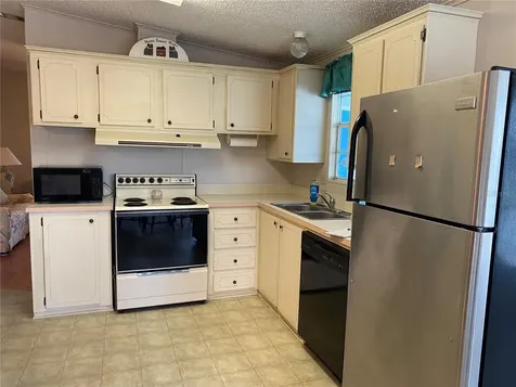 701 Riverview Circle North Port FL 34287