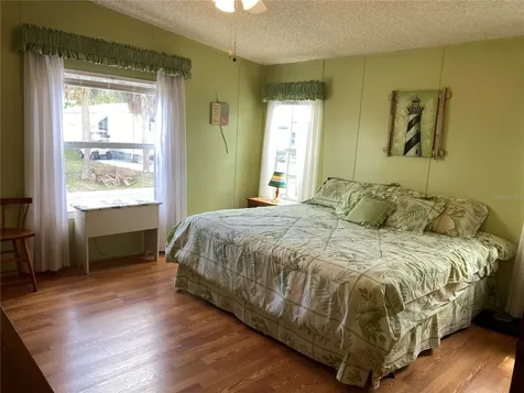 701 Riverview Circle North Port FL 34287
