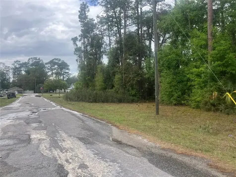 SE 19th Place SE 19th Place Silver Springs FL 34488