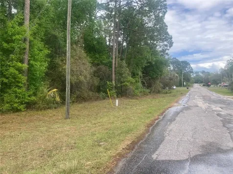 SE 19th Place SE 19th Place Silver Springs FL 34488