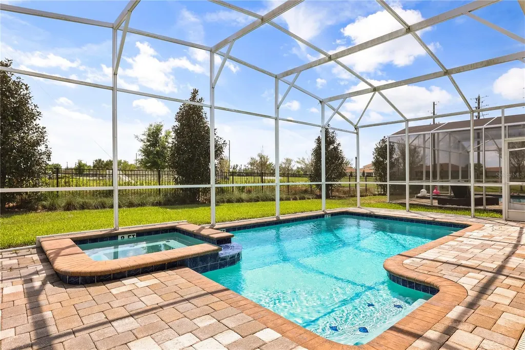 917 Ocean Course Avenue Davenport FL 33896