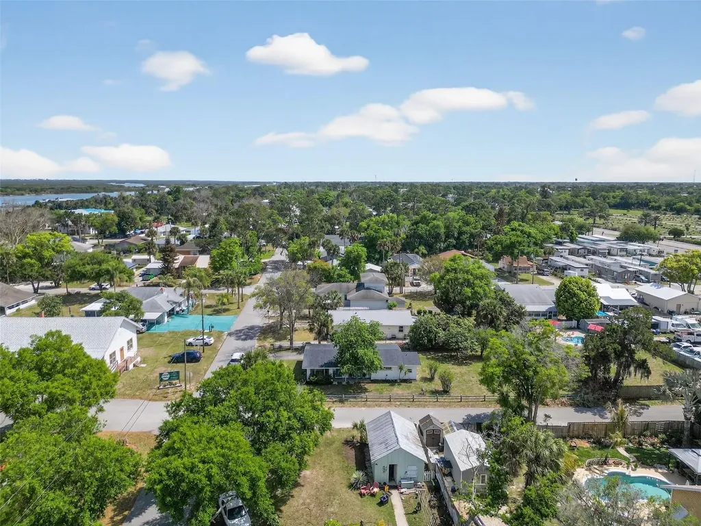 116 Woodley Avenue Edgewater FL 32132