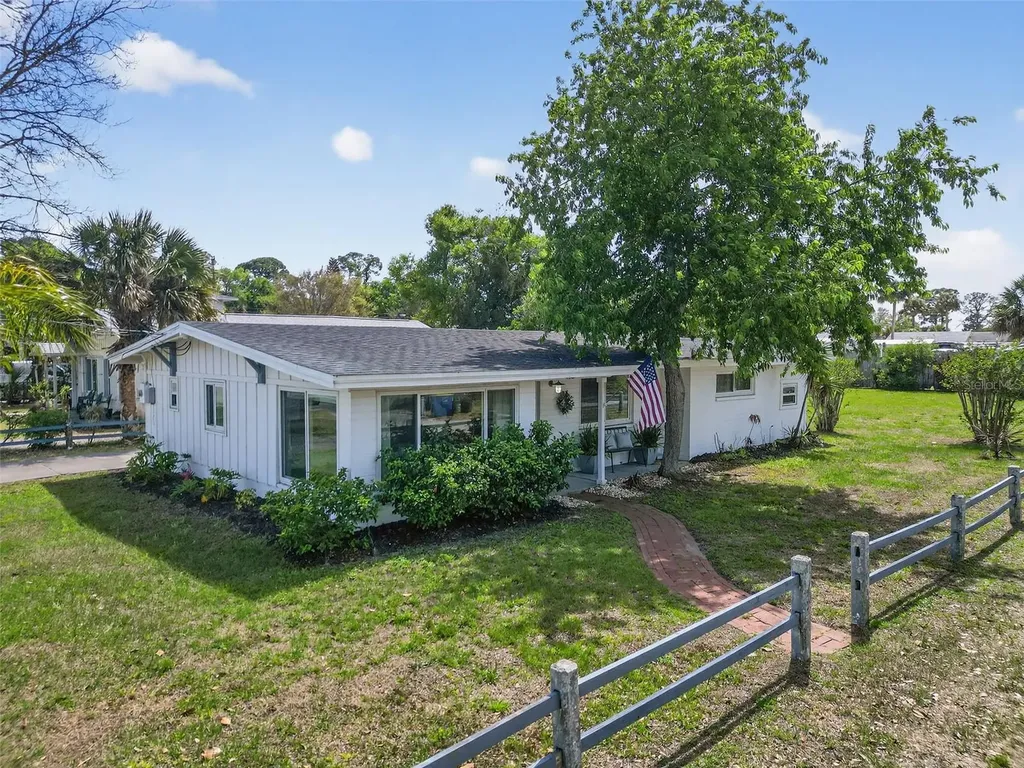 116 Woodley Avenue Edgewater FL 32132