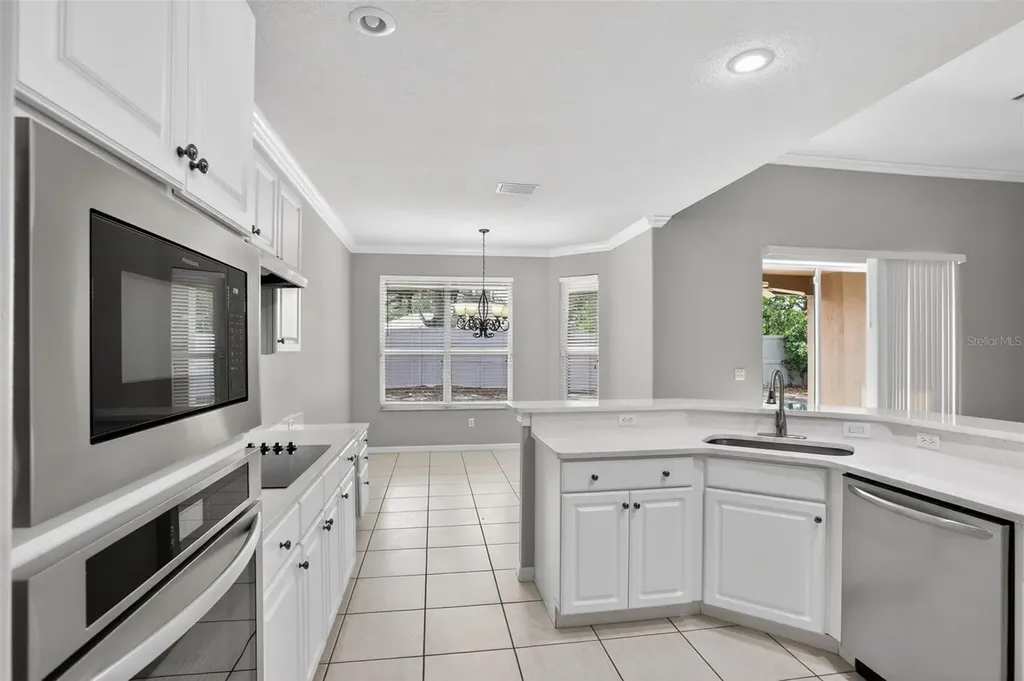 8852 Great Cove Drive Orlando FL 32819