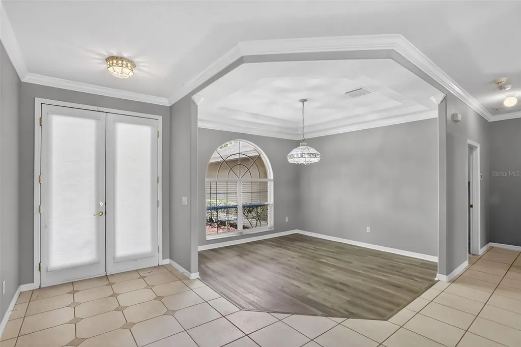 8852 Great Cove Drive Orlando FL 32819