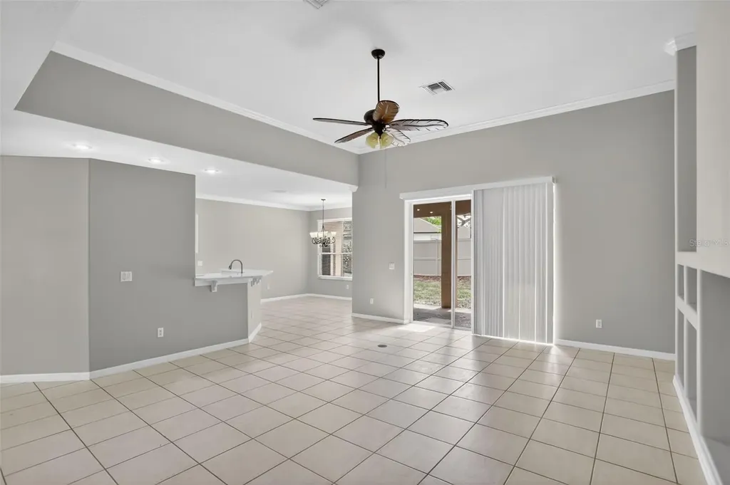 8852 Great Cove Drive Orlando FL 32819