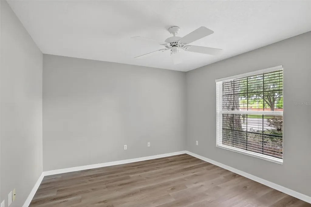 8852 Great Cove Drive Orlando FL 32819