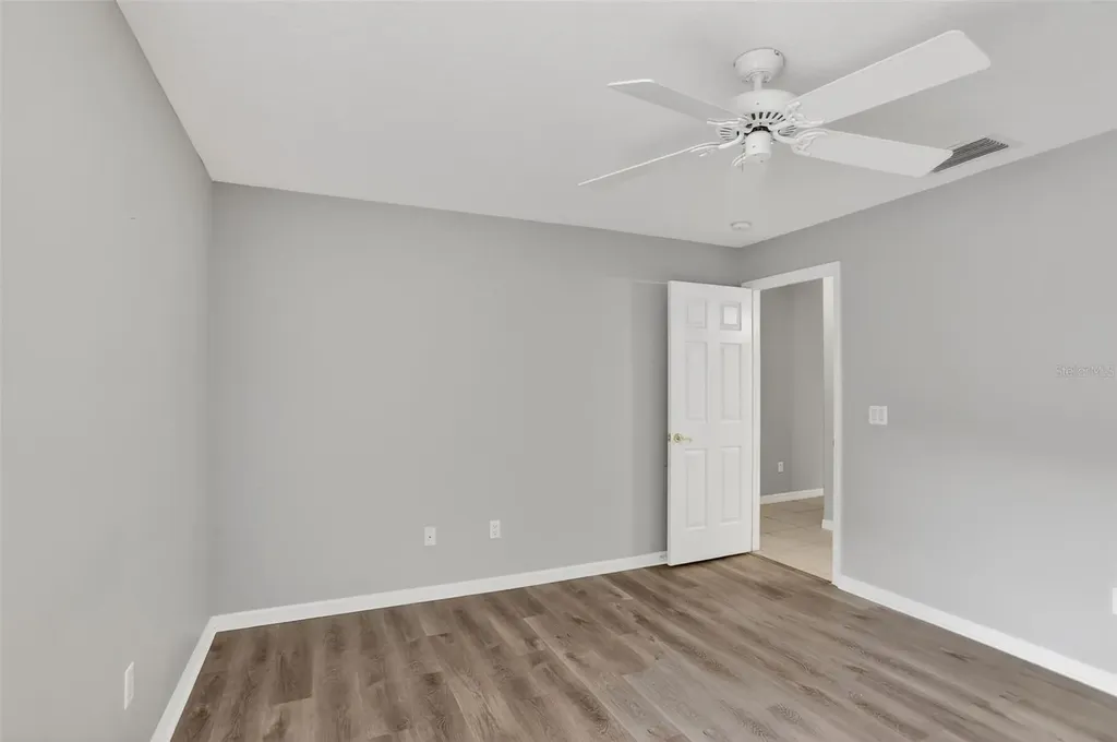 8852 Great Cove Drive Orlando FL 32819