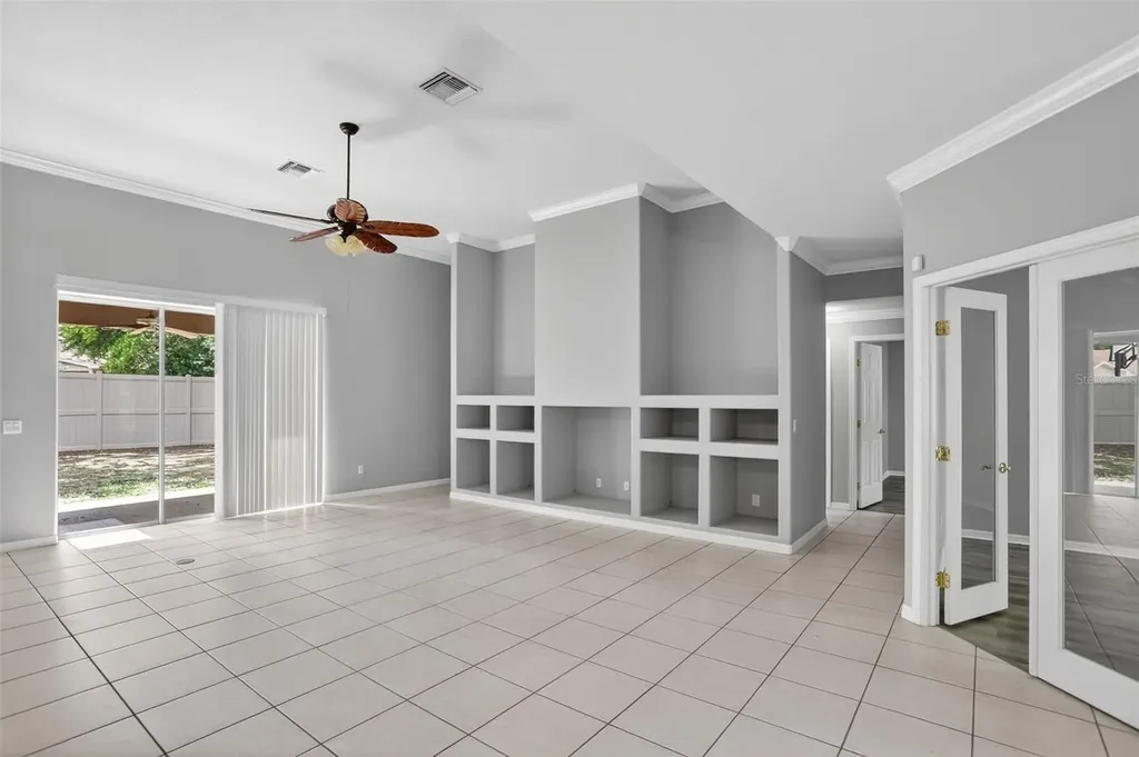 8852 Great Cove Drive Orlando FL 32819