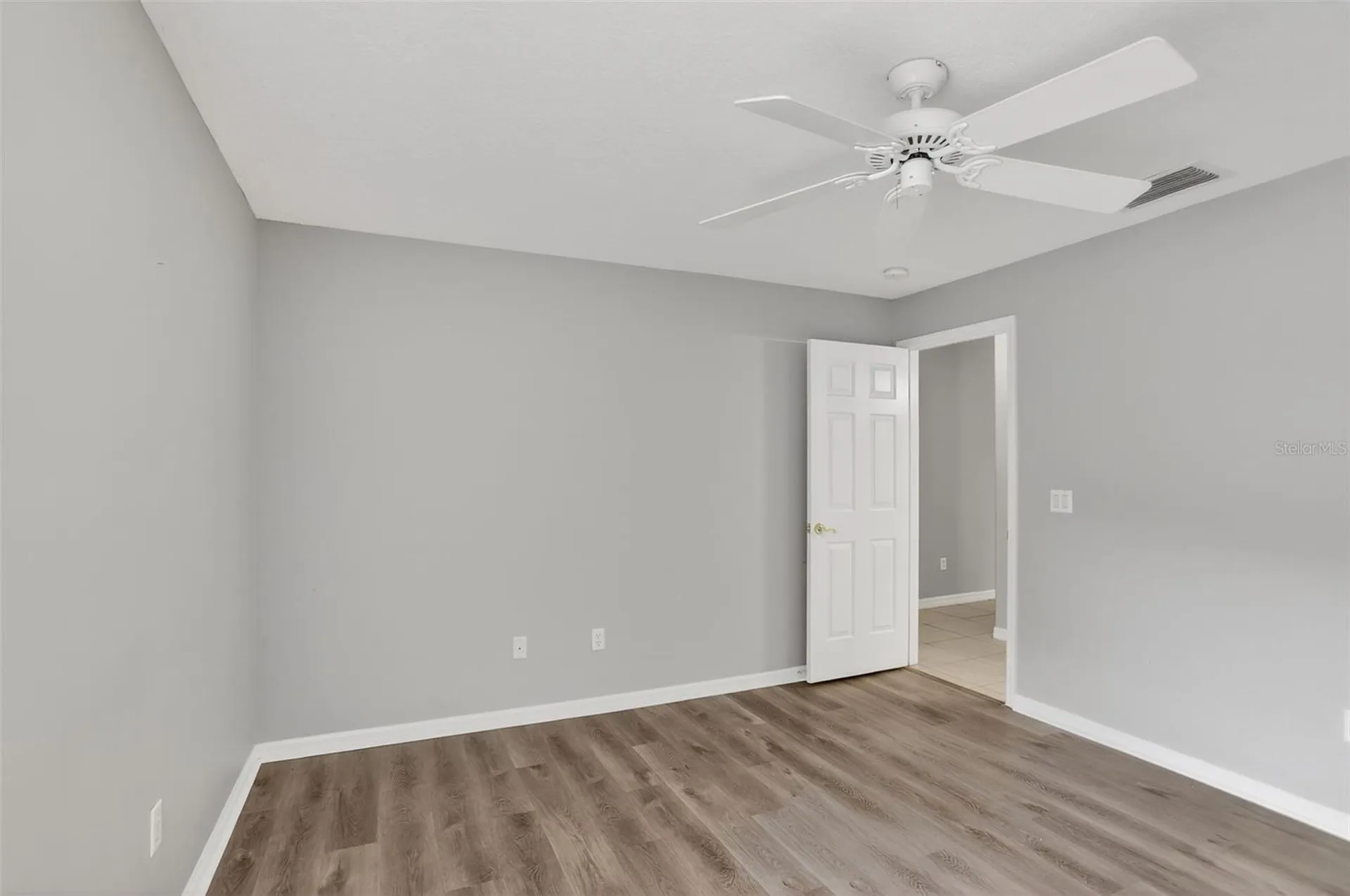 8852 Great Cove Drive Orlando FL 32819