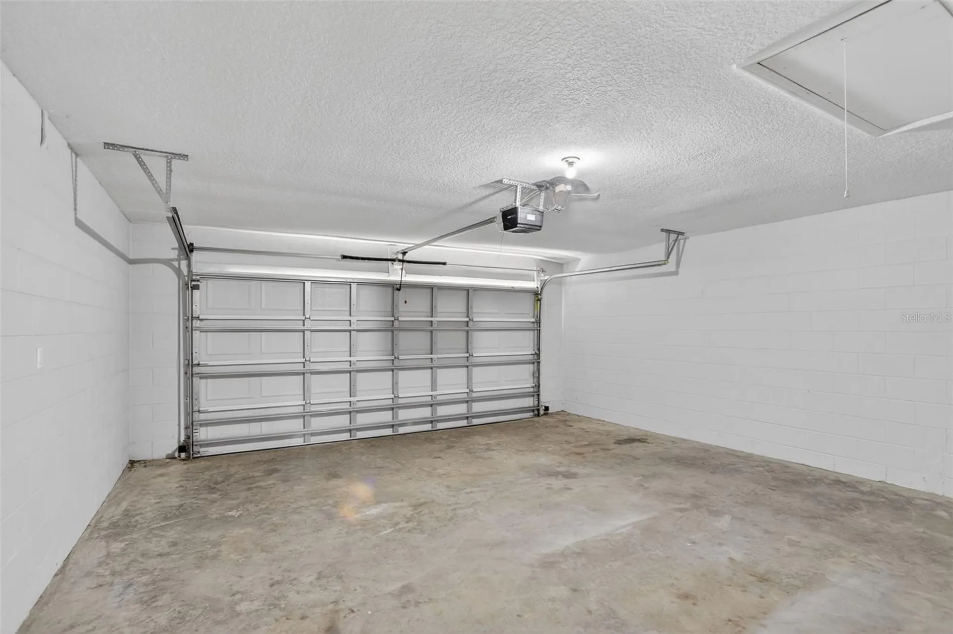 8852 Great Cove Drive Orlando FL 32819