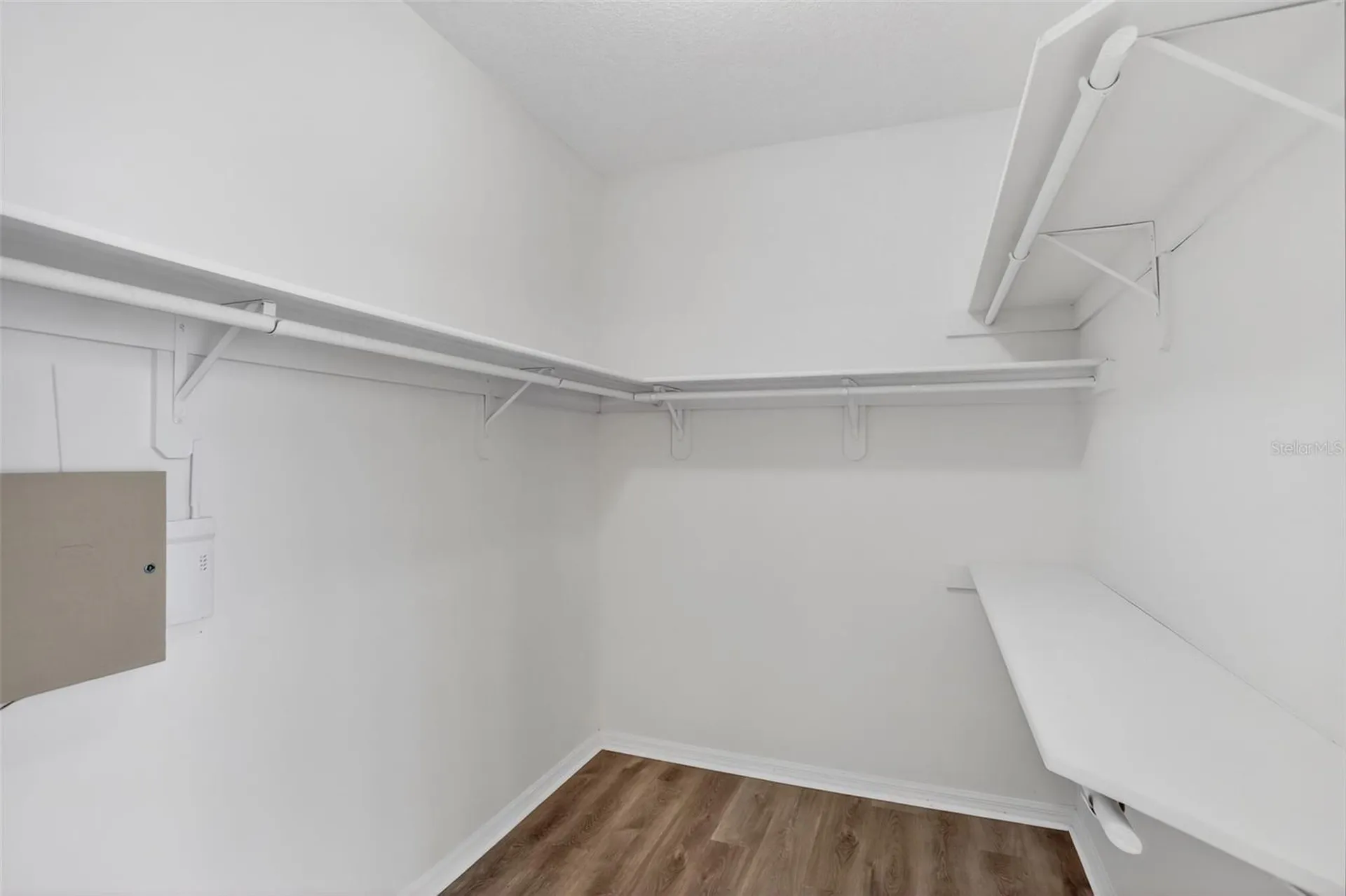 8852 Great Cove Drive Orlando FL 32819