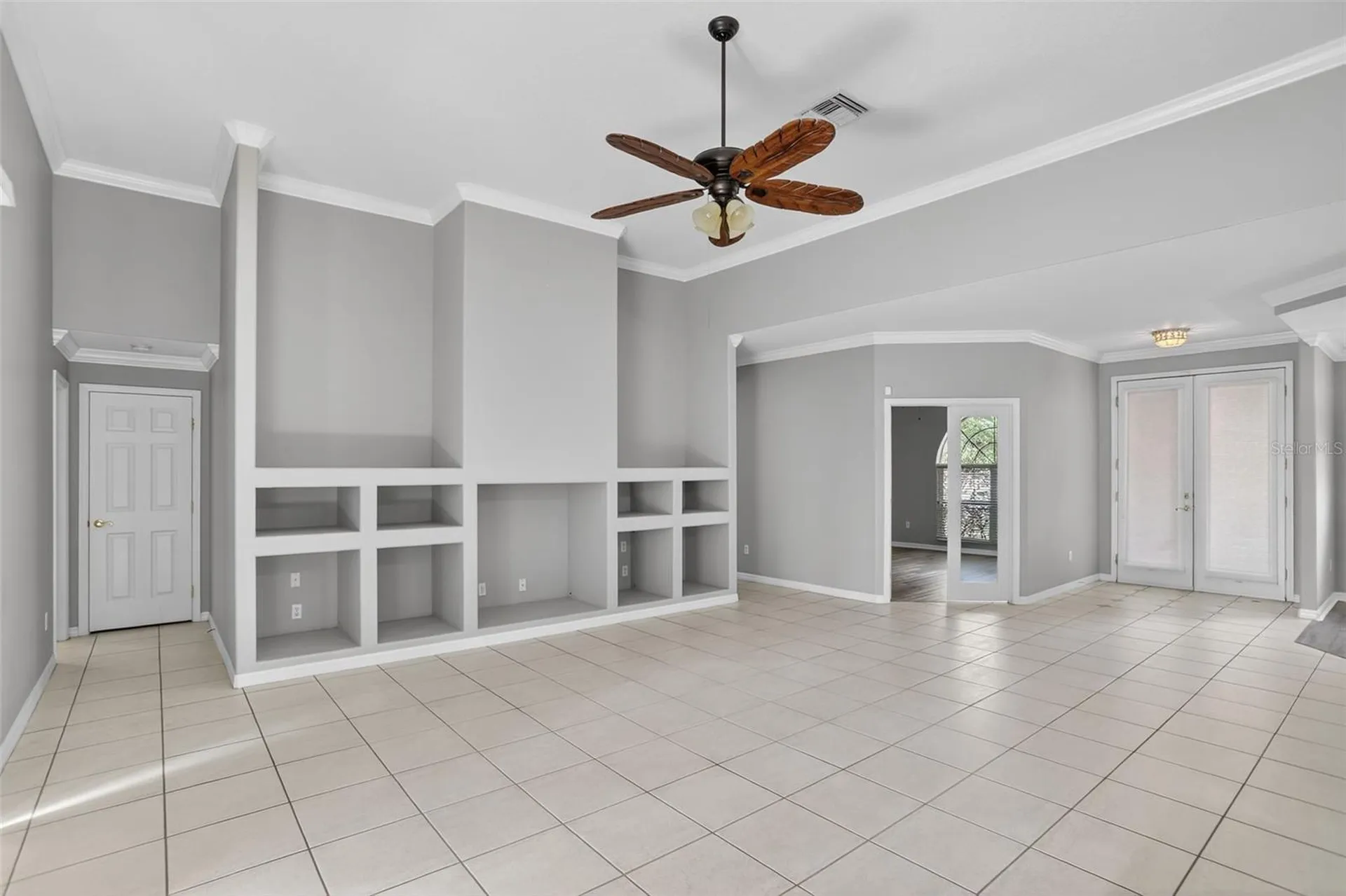 8852 Great Cove Drive Orlando FL 32819
