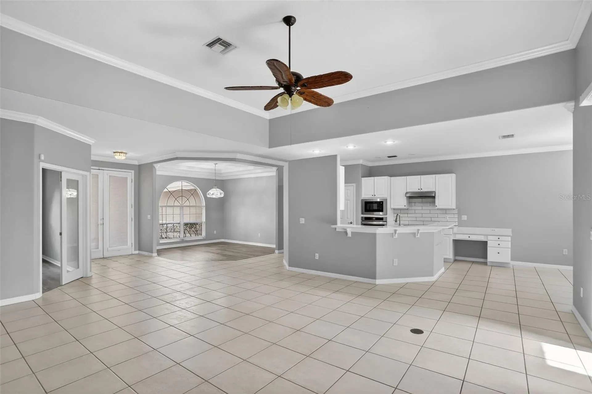 8852 Great Cove Drive Orlando FL 32819
