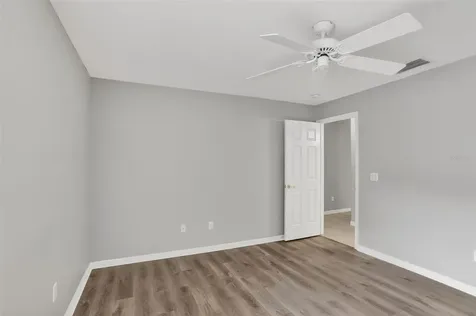 8852 Great Cove Drive Orlando FL 32819