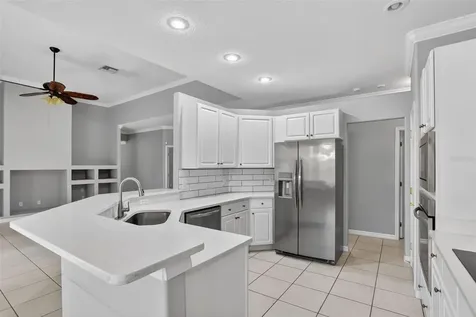 8852 Great Cove Drive Orlando FL 32819