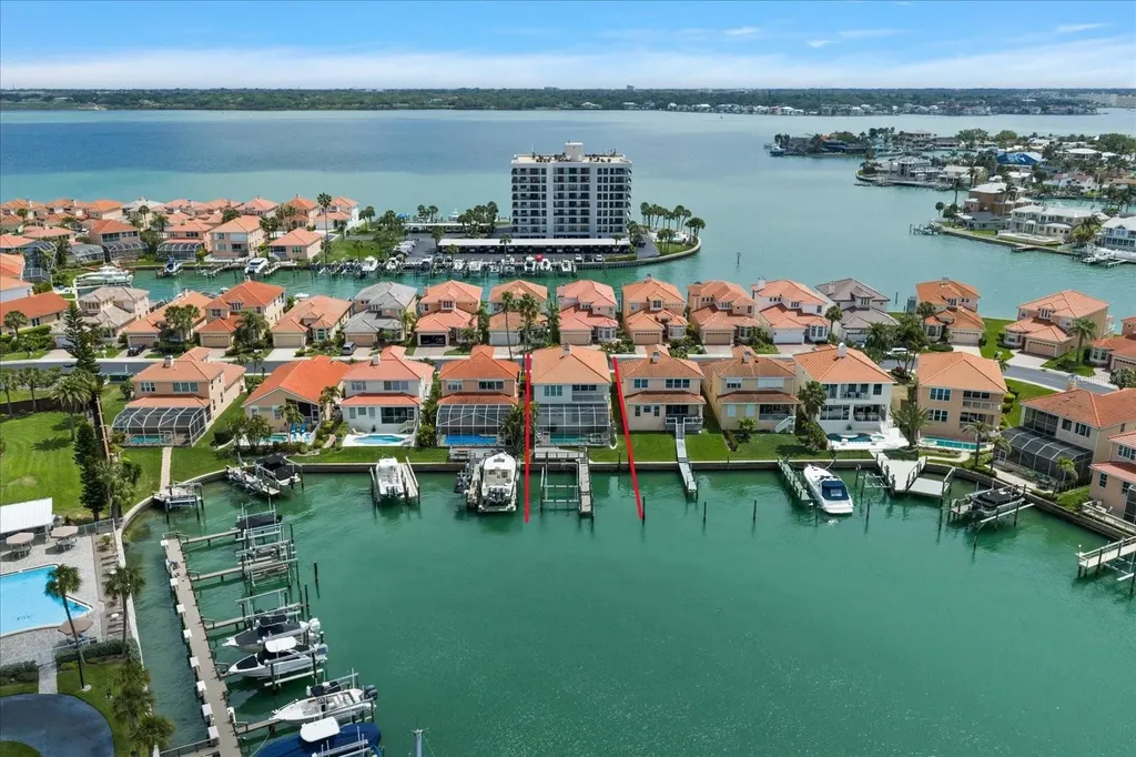 1624 Sand Key Estates Court Clearwater Beach FL 33767