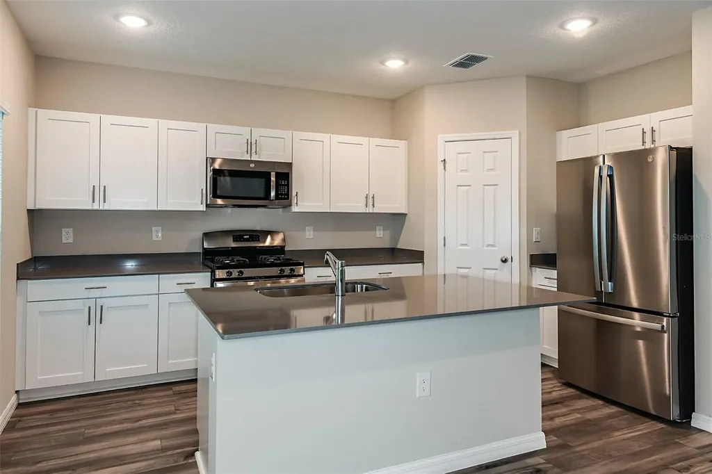 1067 Foreshore Lane Haines City FL 33844