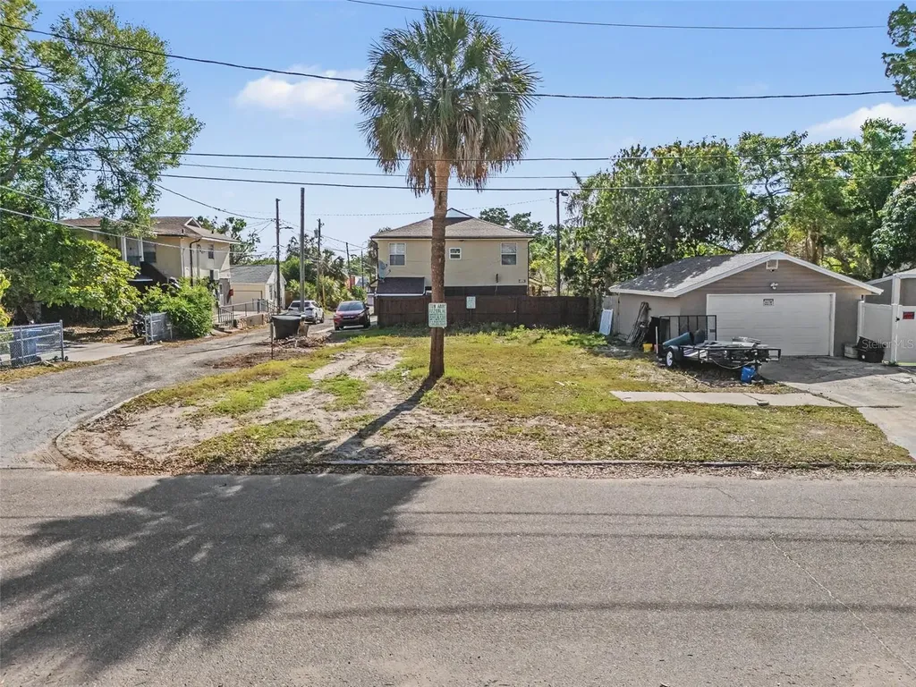 1816 10th Street S St Petersburg FL 33705