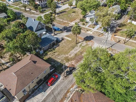 1816 10th Street S St Petersburg FL 33705