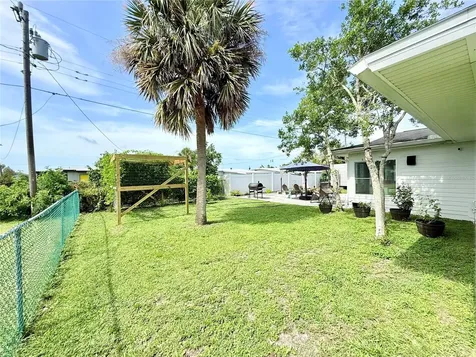 8509 La Boca Avenue North Port FL 34287
