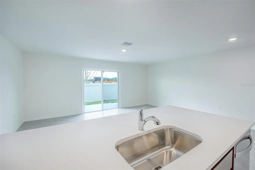 8250 SW 67th Avenue Ocala FL 34476