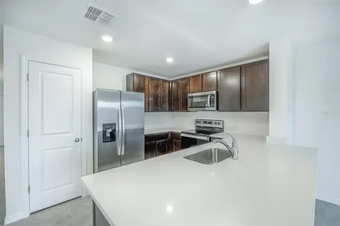 8250 SW 67th Avenue Ocala FL 34476