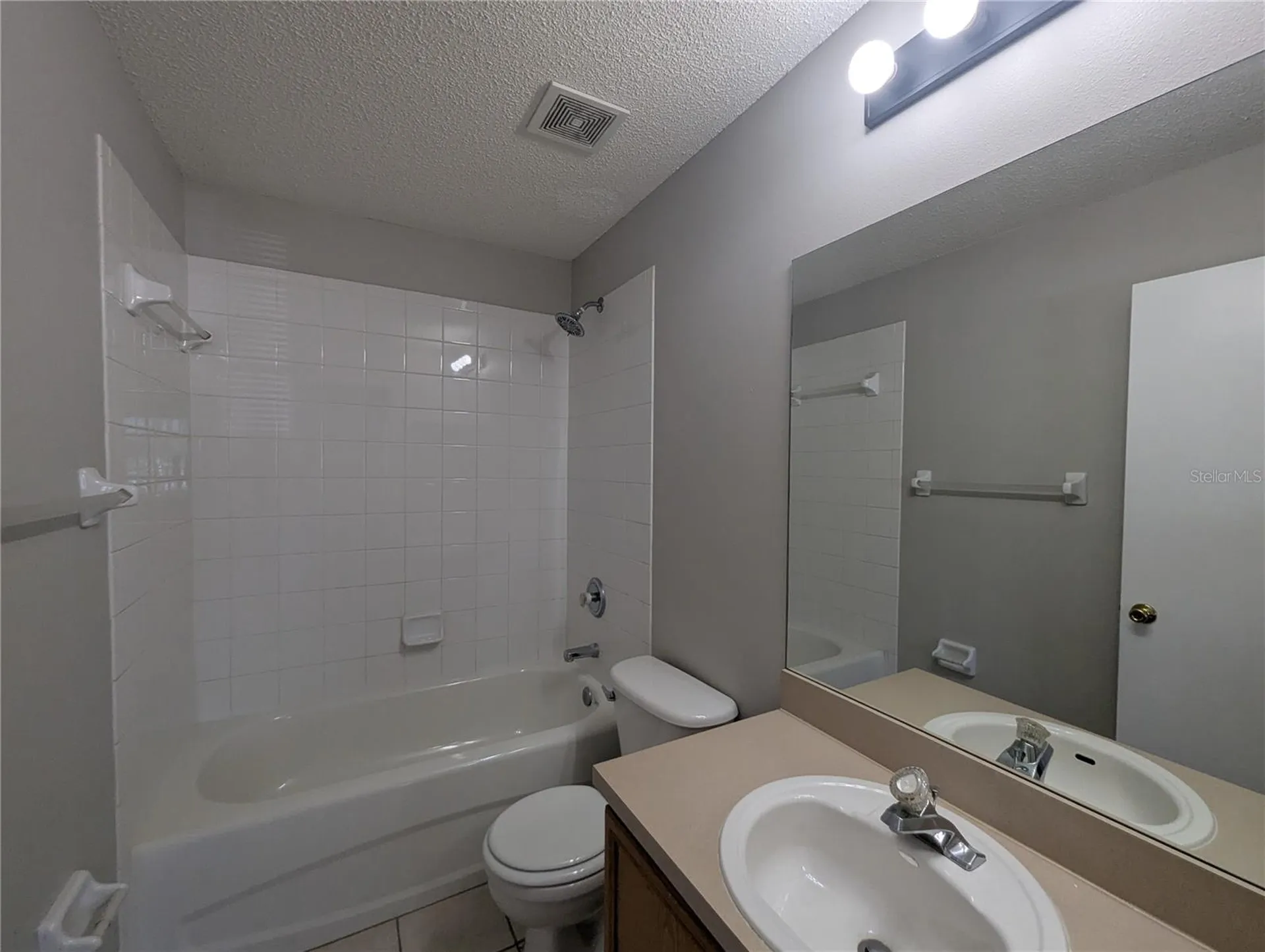 4122 Waterside Island Court Tampa FL 33617