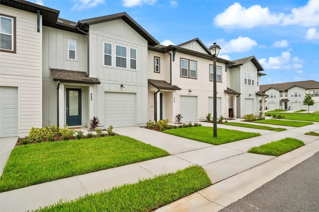 642 Longboat Drive Davenport FL 33896