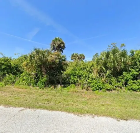 7099 Embry Street Port Charlotte FL 33981