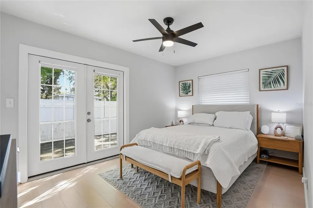4043 Shore Acres Boulevard NE St Petersburg FL 33703