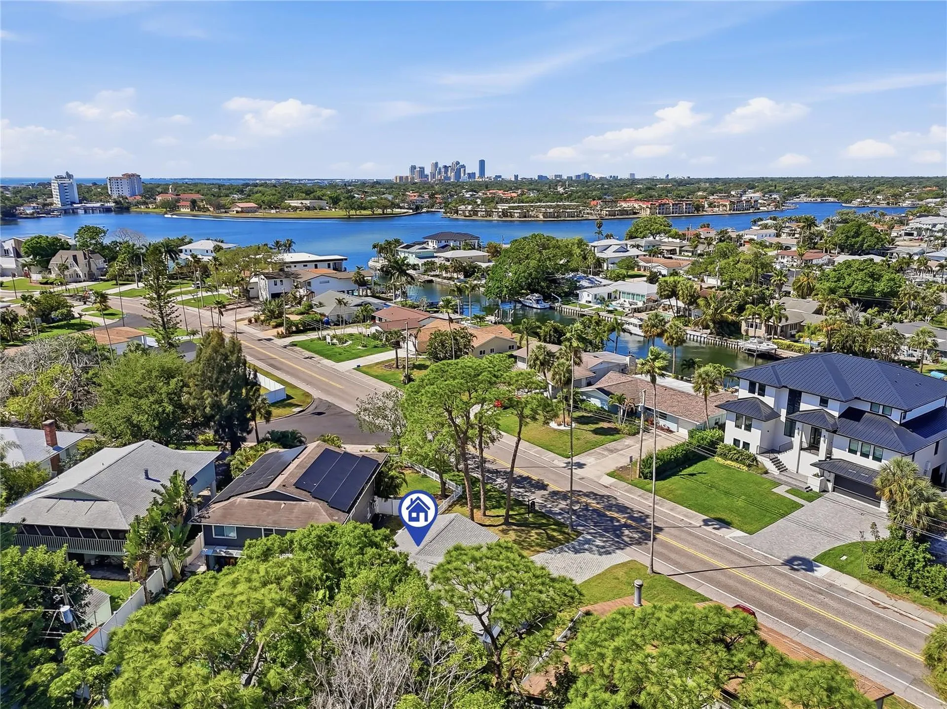4043 Shore Acres Boulevard NE St Petersburg FL 33703