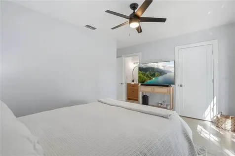 4043 Shore Acres Boulevard NE St Petersburg FL 33703