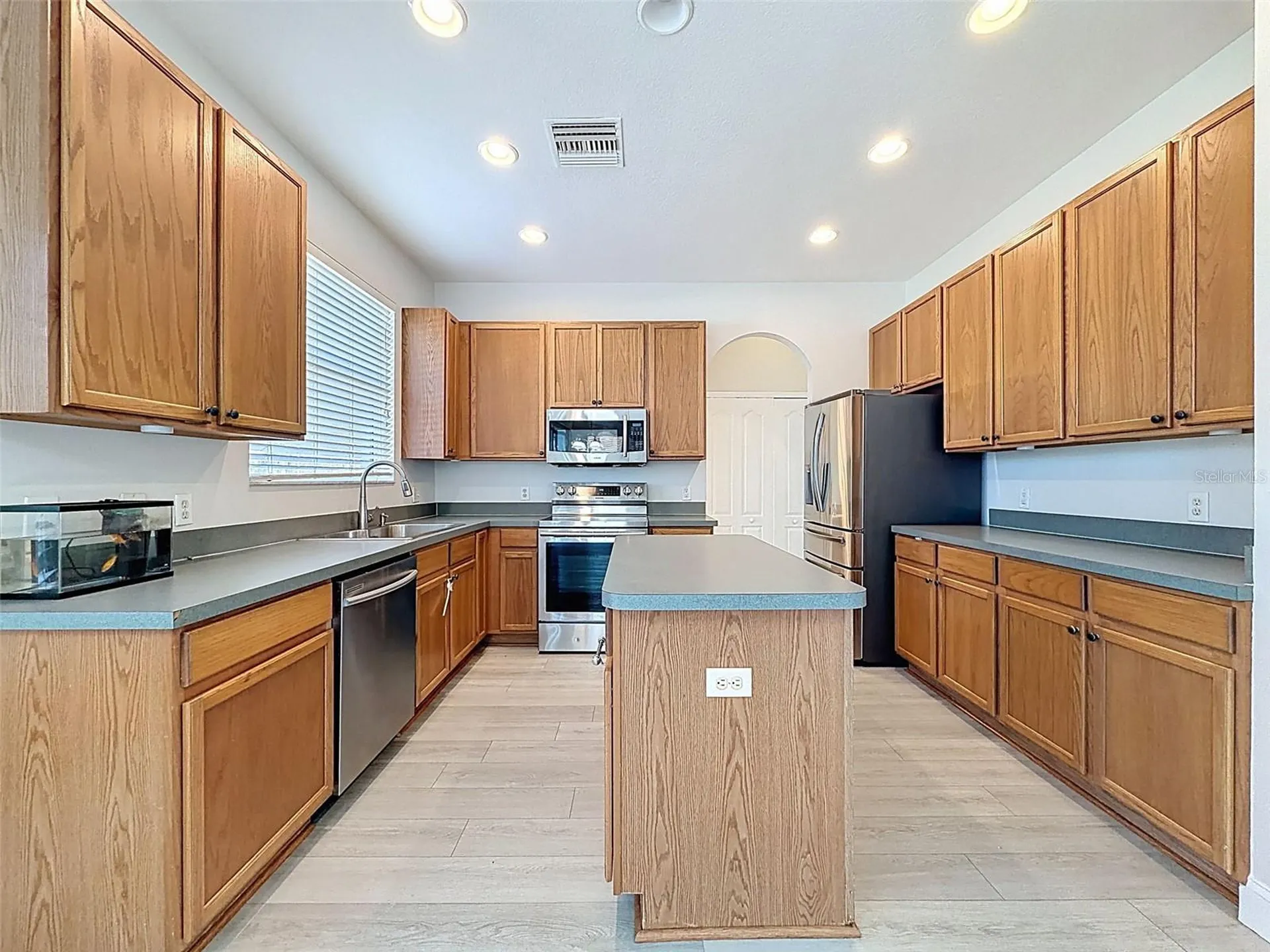 3311 Sisal Loop Wesley Chapel FL 33544