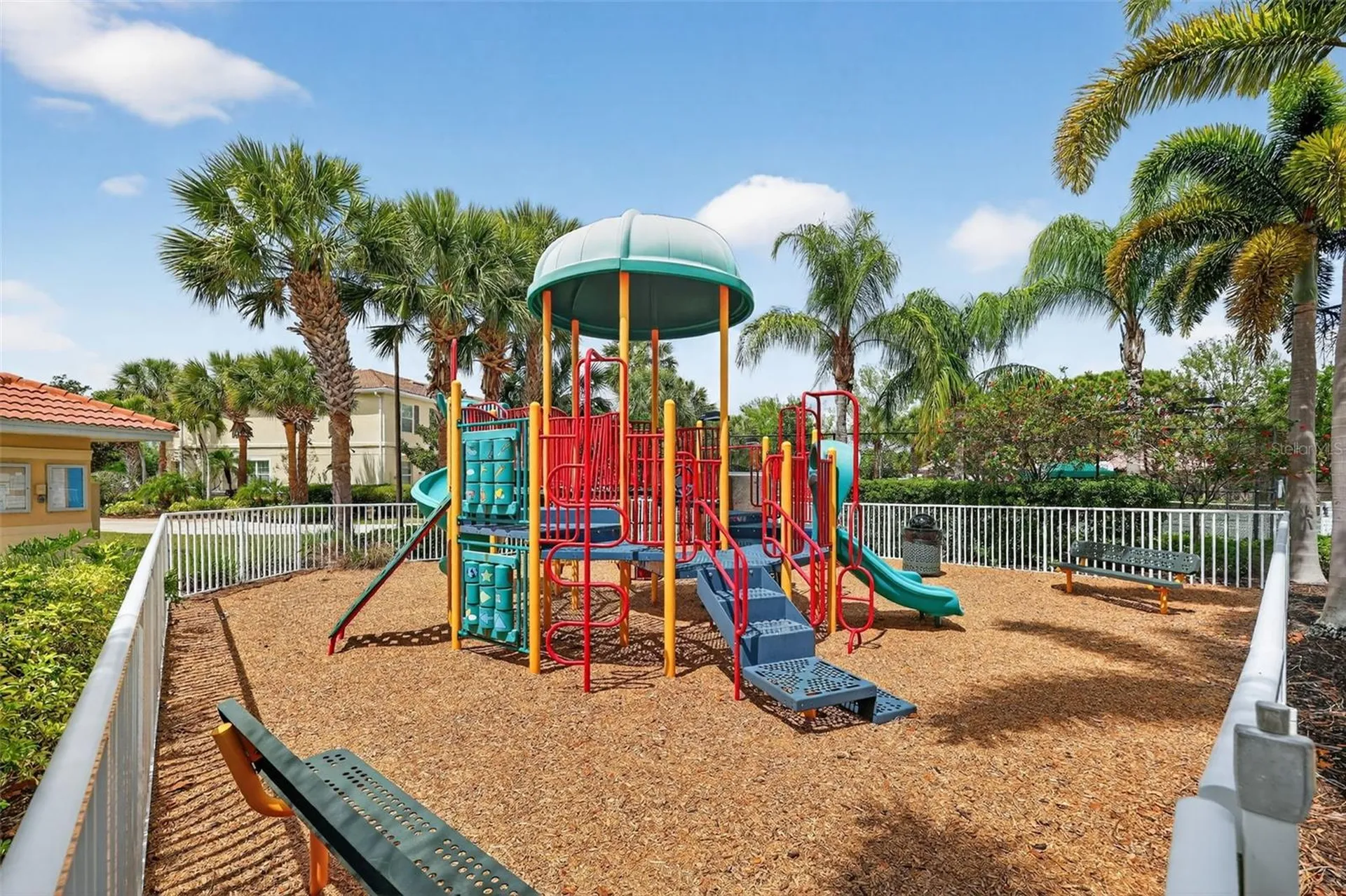 3736 82nd Avenue Circle E Sarasota FL 34243