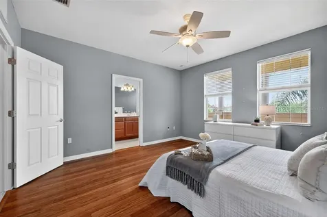 3736 82nd Avenue Circle E Sarasota FL 34243