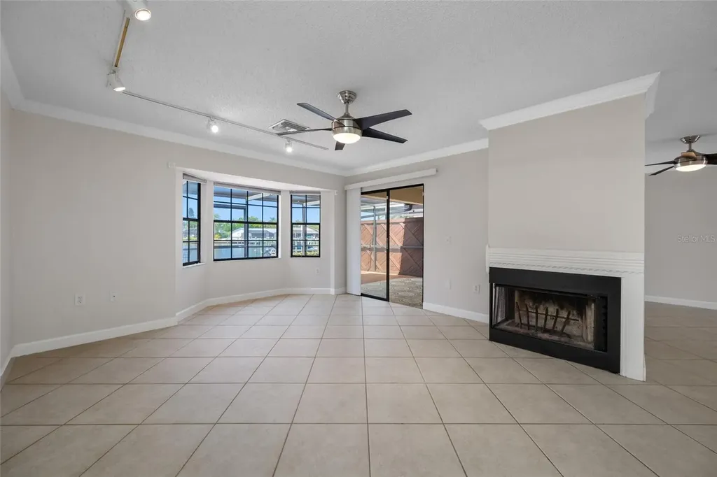 10416 Saint Tropez Place Tampa FL 33615